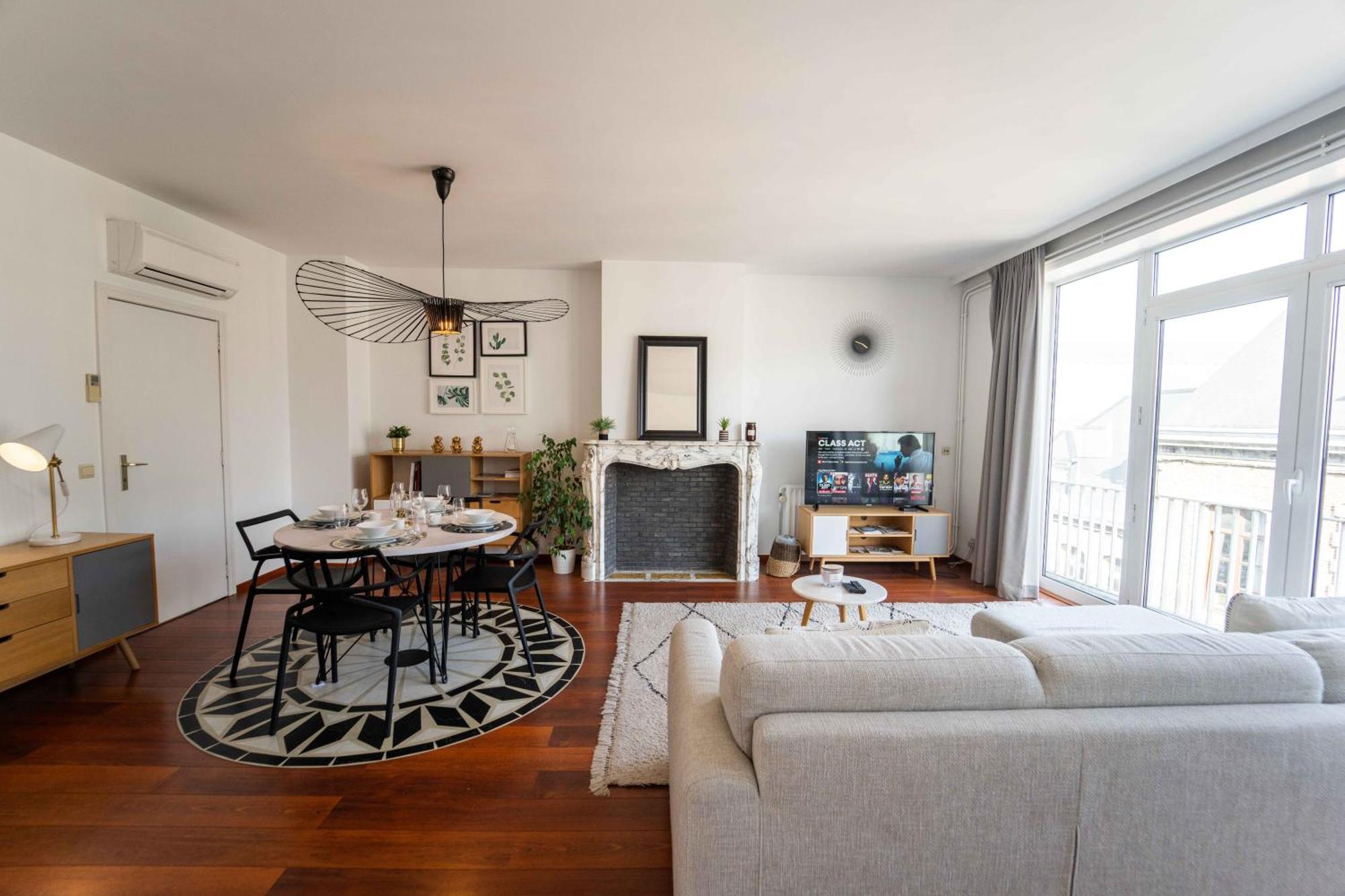 Ferienwohnung Luxury Apart' Mons City Center With Terrace Exterior foto