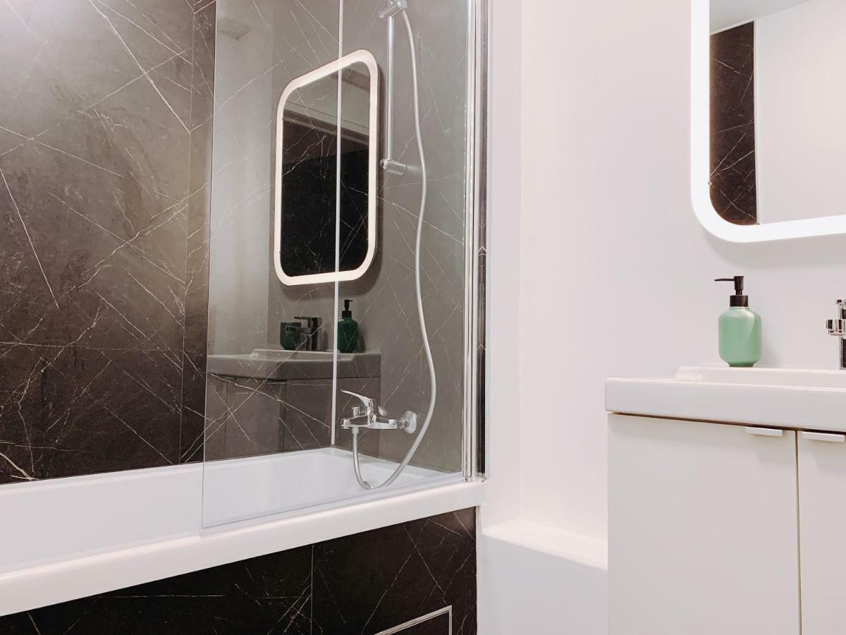 Ferienwohnung Luxury Apart' Mons City Center With Terrace Exterior foto